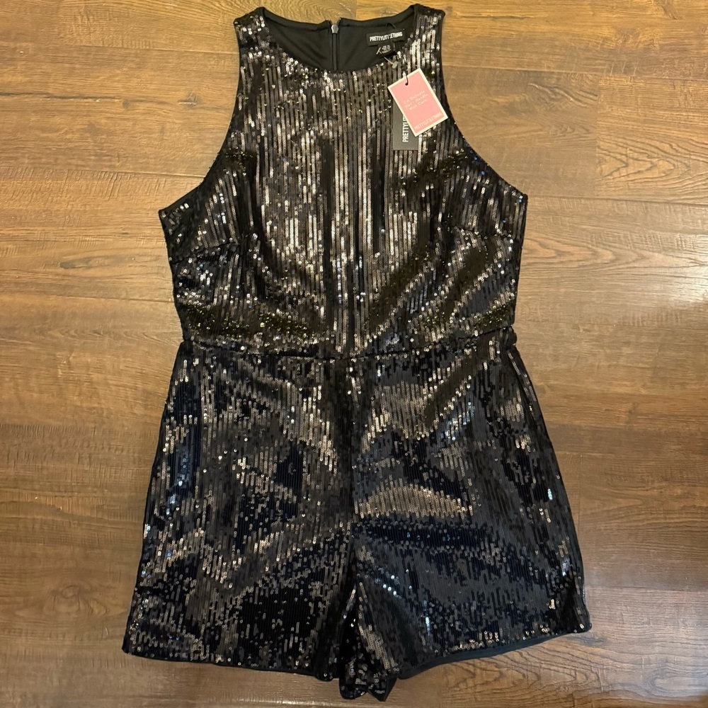 PrettyLittleThing Black Sequin Sleeveless Romper - Picture 1 of 7